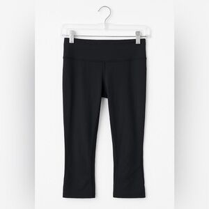 Black Capri Leggings